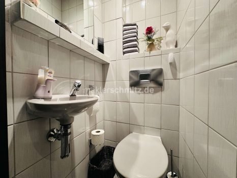 Gäste-WC EG