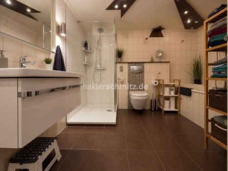 Badezimmer 1.OG