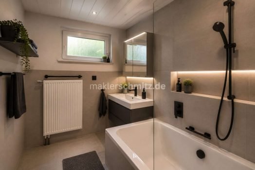Badezimmer UG (nachher) KI