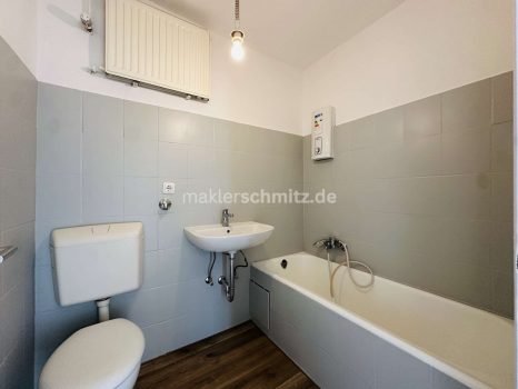 Badezimmer 1.OG