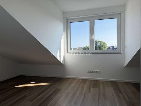 Zimmer 4