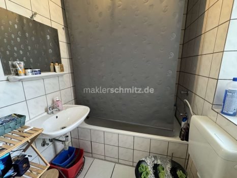 Badezimmer Wohnung 1