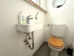 Gäste-WC - VIEL RAUM FÜR INDIVIDUALISTEN MIT SEPARATEM GARTENGRUNDSTÜCK!
