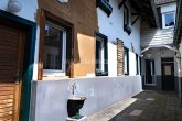 Innenhof Ansicht 1 - VIEL RAUM FÜR INDIVIDUALISTEN MIT SEPARATEM GARTENGRUNDSTÜCK!