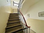 Treppenhaus - GEPFLEGTES MEHRFAMILIENHAUS MIT STABILEN MIETEINNAHMEN!