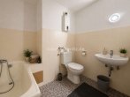 Badezimmer - GEMÜTLICHE DACHGESCHOSSWOHNUNG MIT BESONDEREM CHARME