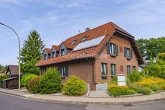 Seitenansicht - ZWEIFAMILIENHAUS MIT EINLIEGERWOHNUNG, DACHSTUDIO UND FÜNF BÄDERN