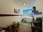 Kinderzimmer_EG - 8-PARTEIEN-MEHRFAMILIENHAUS MIT NEUEM VERMIETUNGSPOTENZIAL!