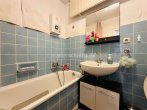 Badezimmer_EG - 8-PARTEIEN-MEHRFAMILIENHAUS MIT NEUEM VERMIETUNGSPOTENZIAL!