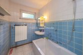Badezimmer UG (vorher) - EIN- BIS ZWEIFAMILIENHAUS MIT POTENTIAL!
