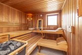 Sauna - STILVOLL WOHNEN. AUSSERGEWÖHNLICH LEBEN – ANWESEN MIT WELLNESSBEREICH & PARKÄHNLICHER GARTENANLAGE