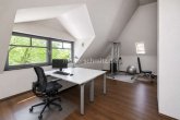 Dach-Studio/ Gäste/ Fitness - STILVOLL WOHNEN. AUSSERGEWÖHNLICH LEBEN – ANWESEN MIT WELLNESSBEREICH & PARKÄHNLICHER GARTENANLAGE